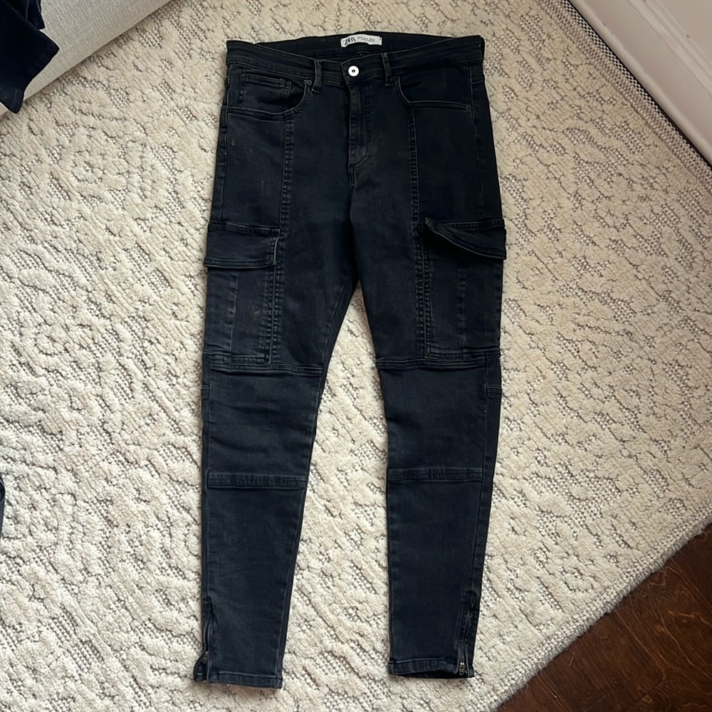 Men's Zara cargo jeans